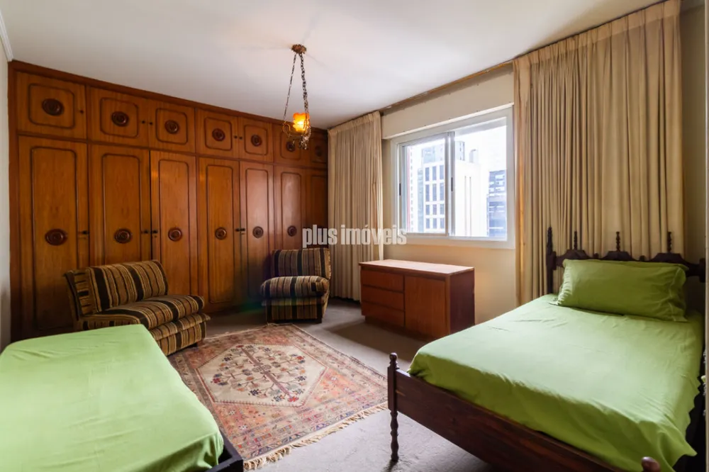 Apartamento, 3 quartos, 230 m² - Foto 2