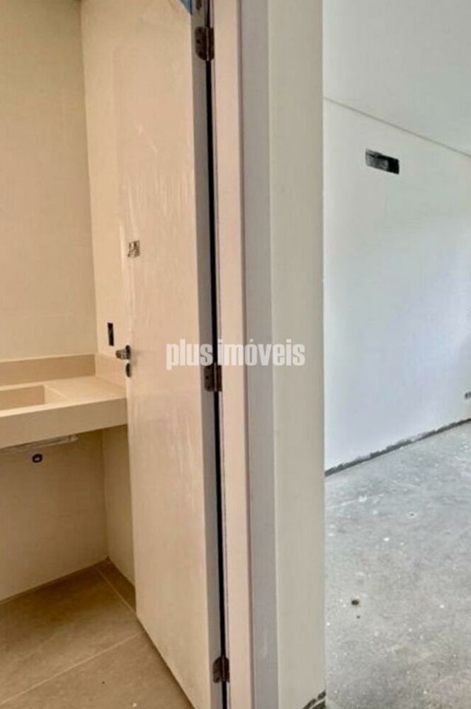 Casa de Condomínio à venda com 4 quartos, 450m² - Foto 13