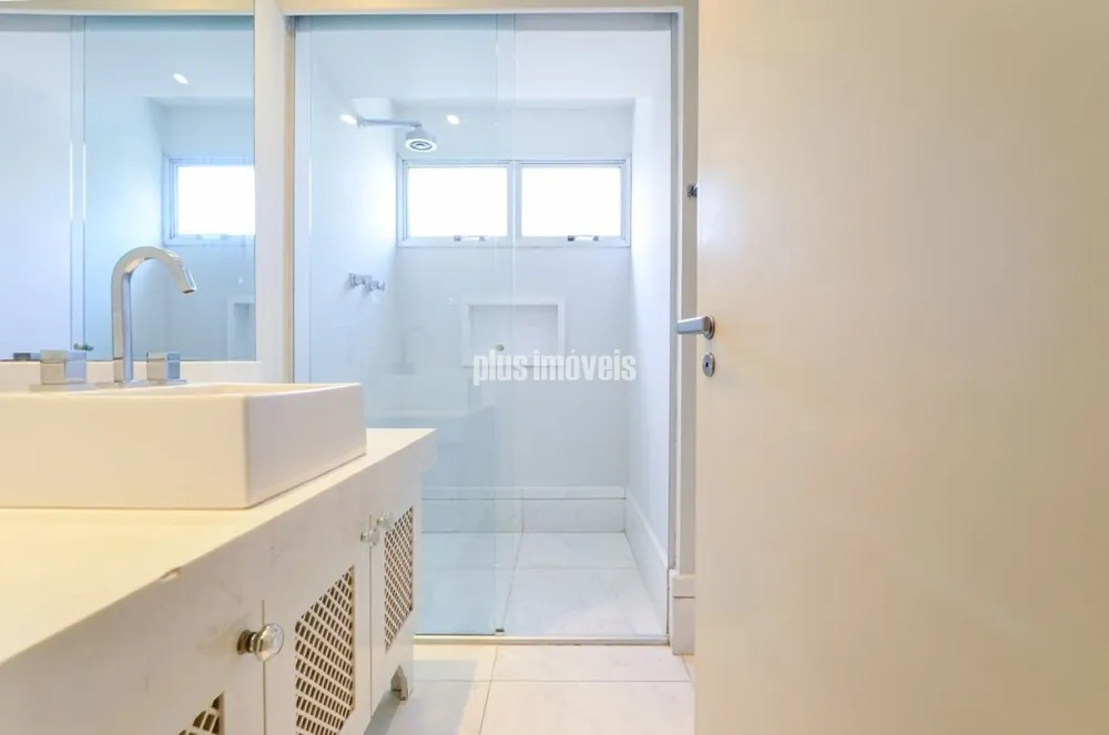 Apartamento, 3 quartos, 149 m² - Foto 1