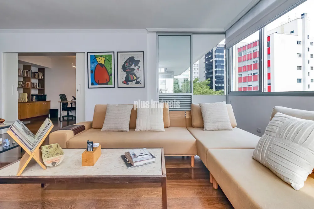Apartamento, 3 quartos, 270 m² - Foto 1