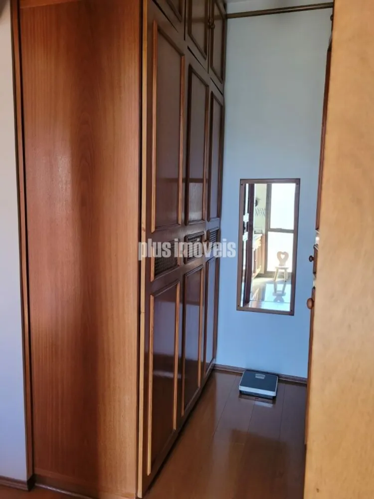 Apartamento, 3 quartos, 195 m² - Foto 2