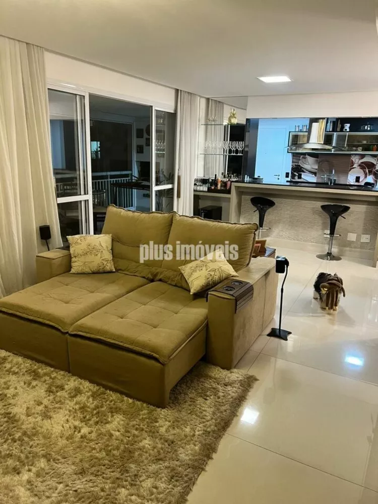 Apartamento à venda com 3 quartos, 140m² - Foto 3