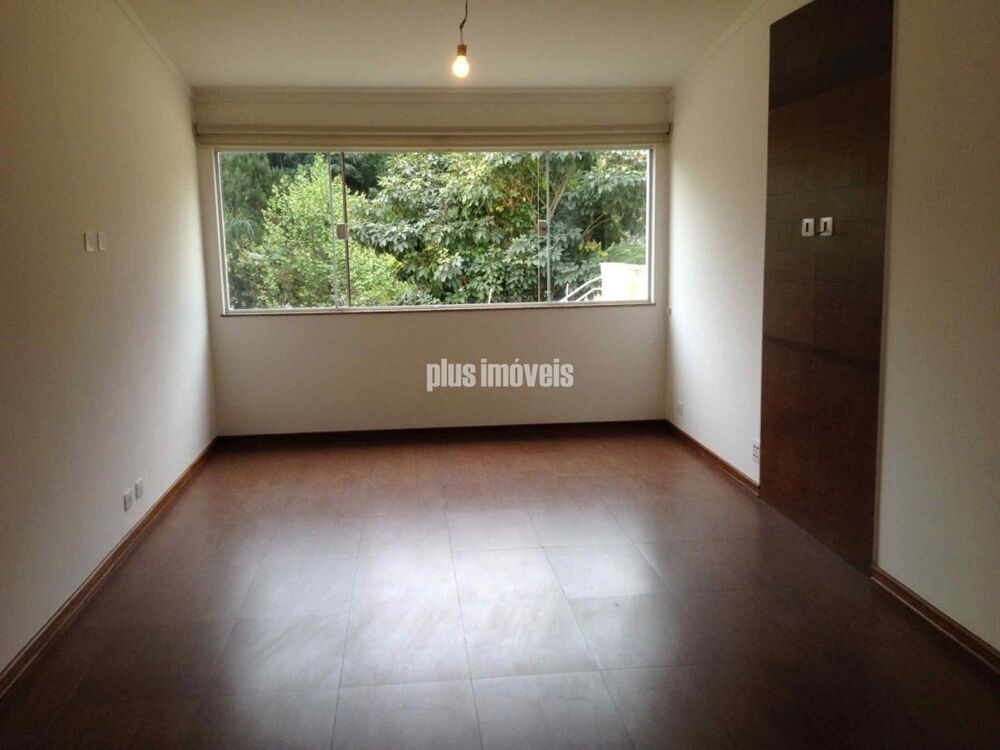 Casa, 4 quartos, 338 m² - Foto 1