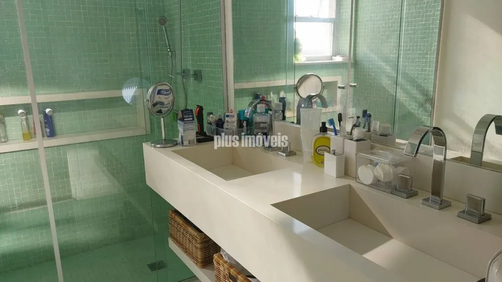 Apartamento, 3 quartos, 189 m² - Foto 1