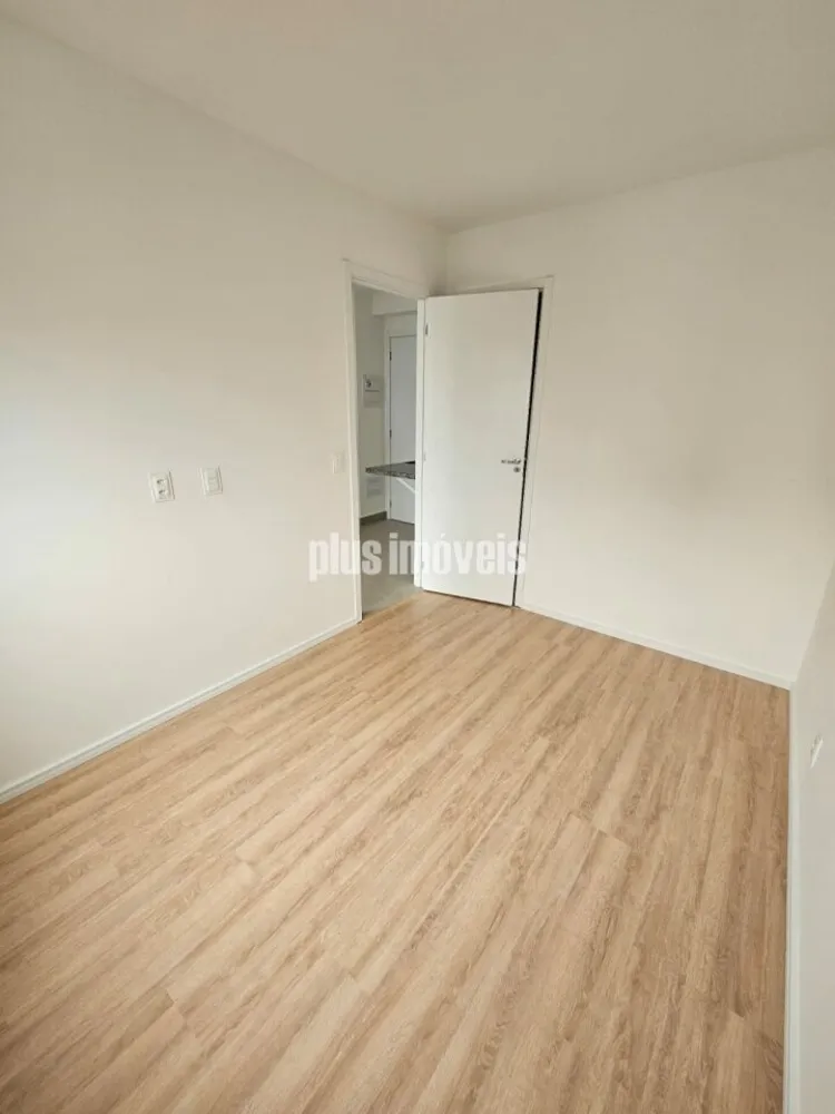 Apartamento, 1 quarto, 27 m² - Foto 2