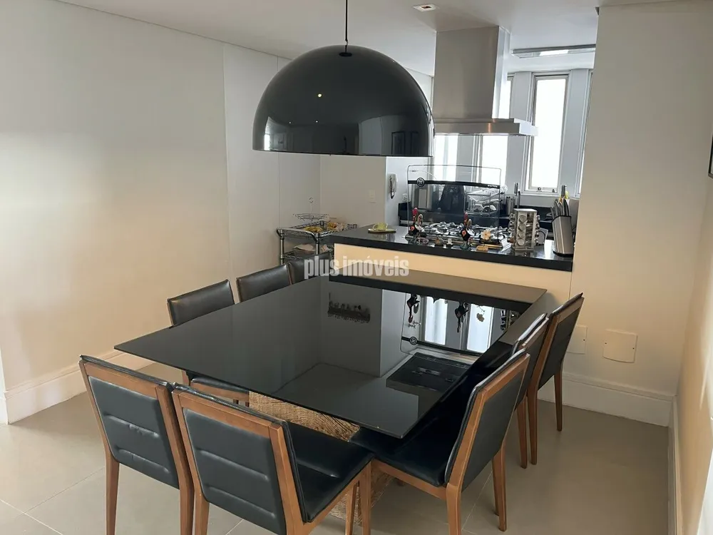 Apartamento, 3 quartos, 232 m² - Foto 2