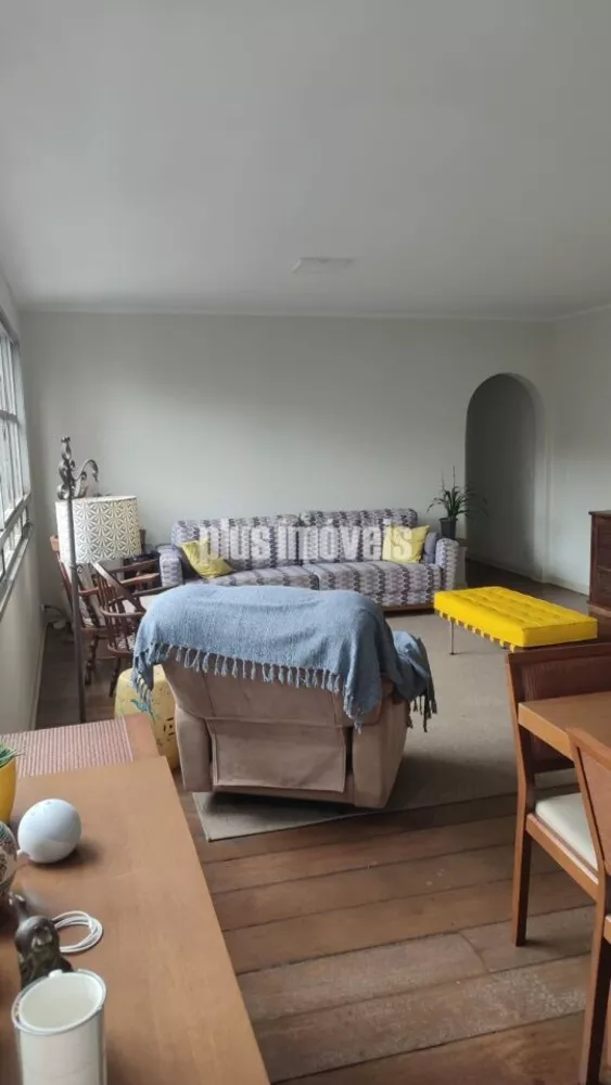 Apartamento à venda com 4 quartos, 140m² - Foto 2