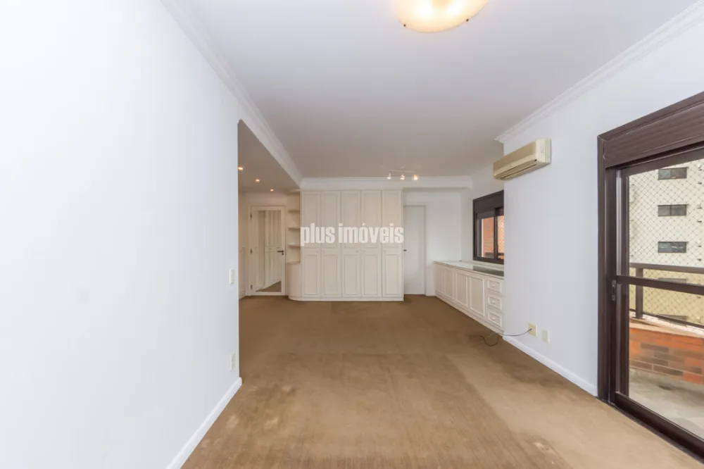 Apartamento, 3 quartos, 213 m² - Foto 2