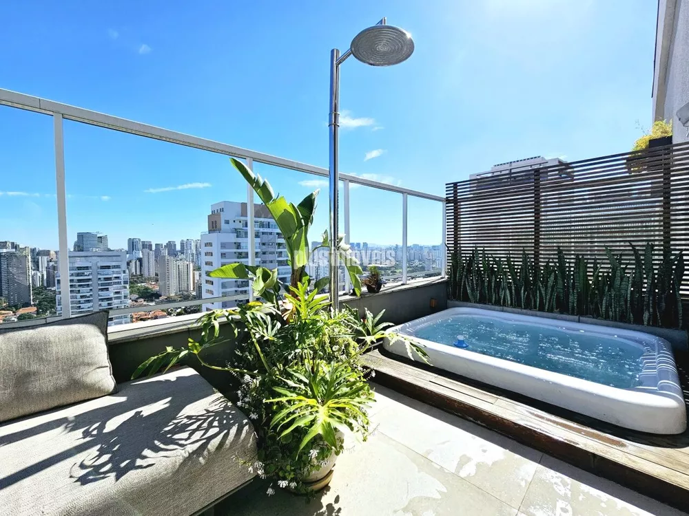 Apartamento, 3 quartos, 229 m² - Foto 1