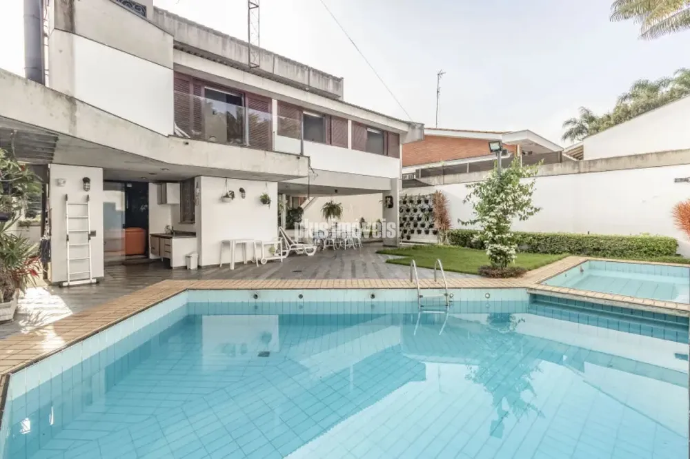 Casa, 5 quartos, 450 m² - Foto 1