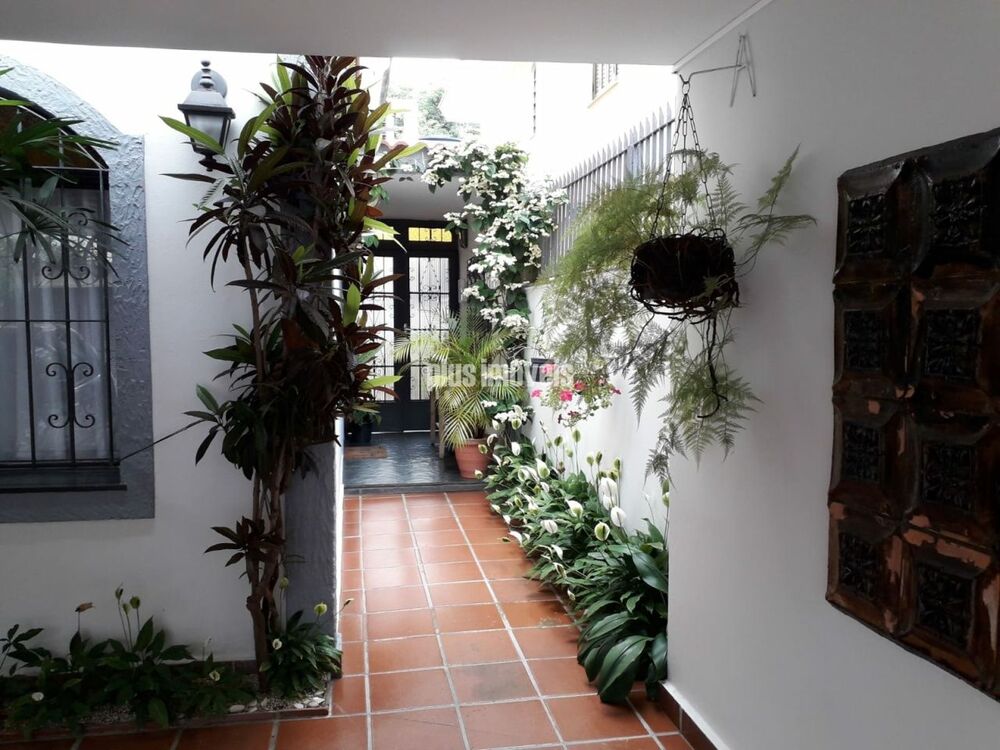 Casa, 3 quartos, 150 m² - Foto 1