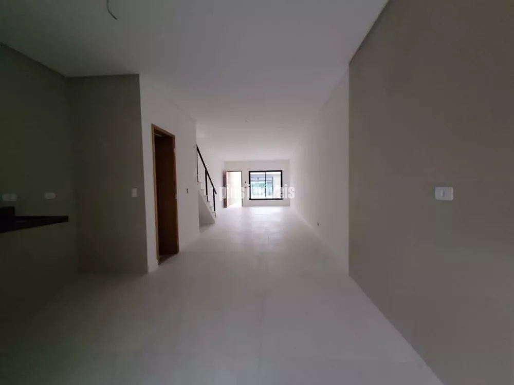 Casa à venda com 3 quartos, 120m² - Foto 3