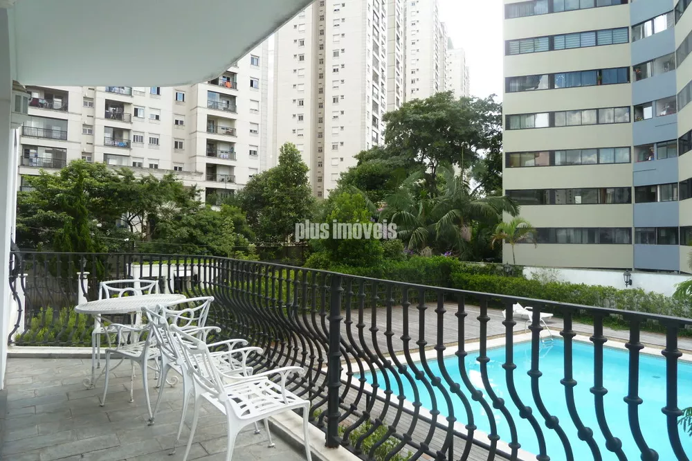 Apartamento à venda com 3 quartos, 300m² - Foto 9