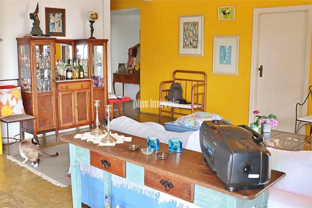 Apartamento à venda com 3 quartos, 175m² - Foto 3