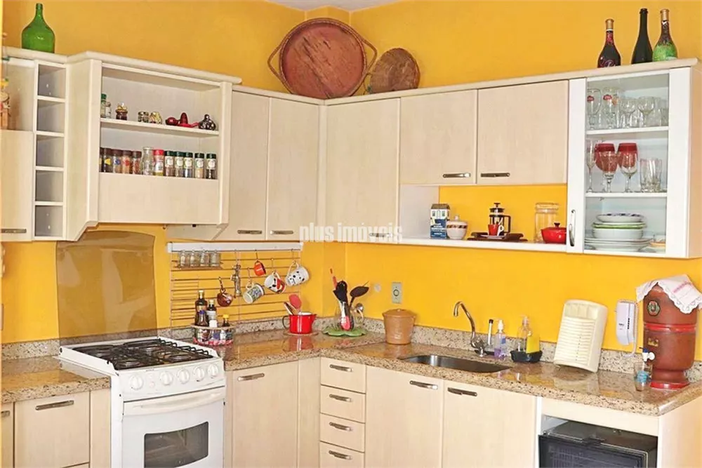 Apartamento à venda com 3 quartos, 175m² - Foto 4