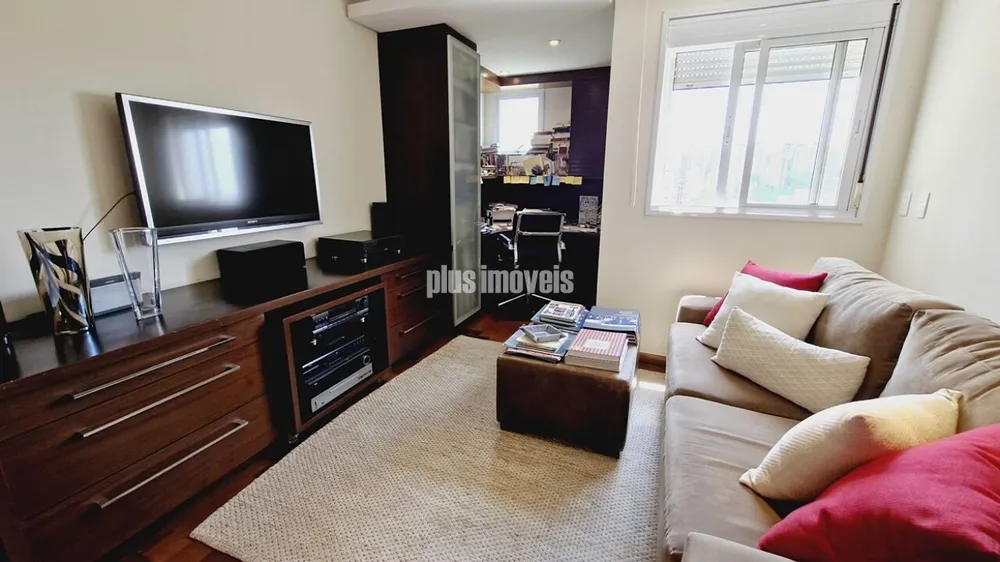 Apartamento, 3 quartos, 131 m² - Foto 2