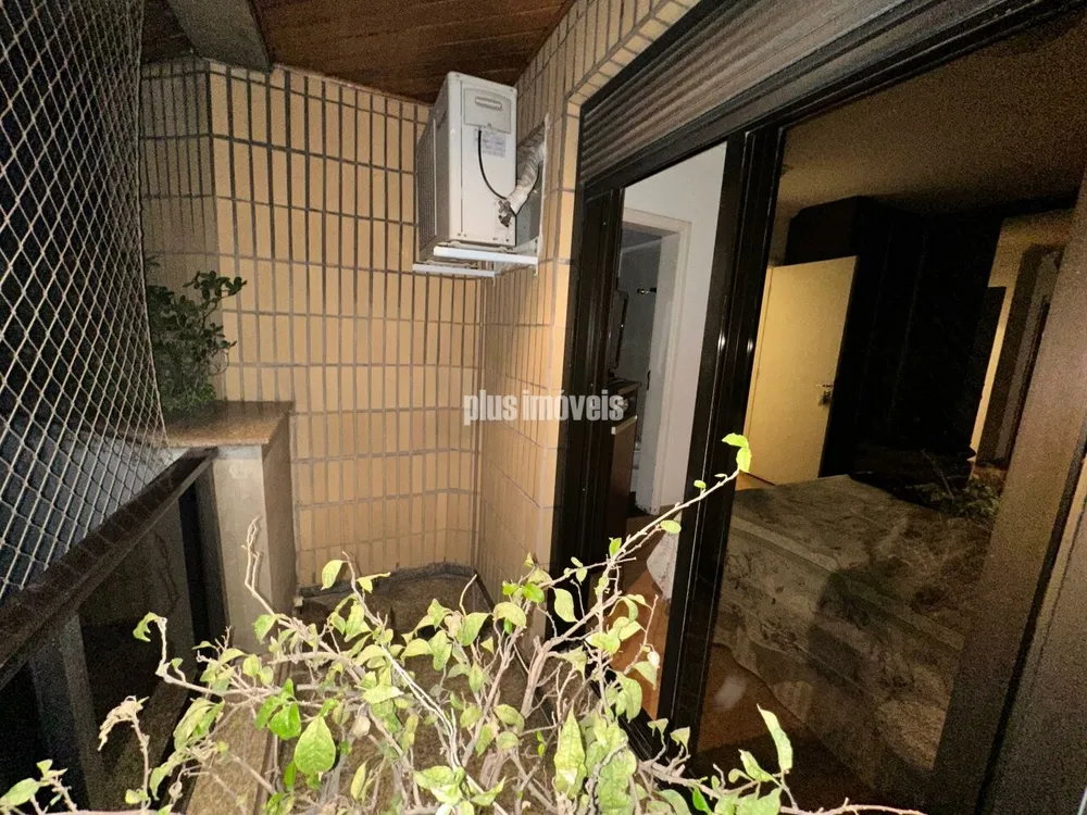 Apartamento, 3 quartos, 154 m² - Foto 1