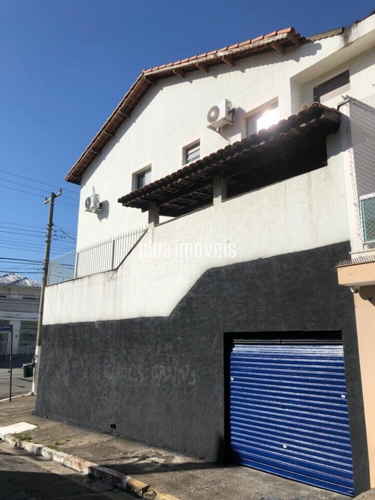 Casa, 3 quartos, 121 m² - Foto 2