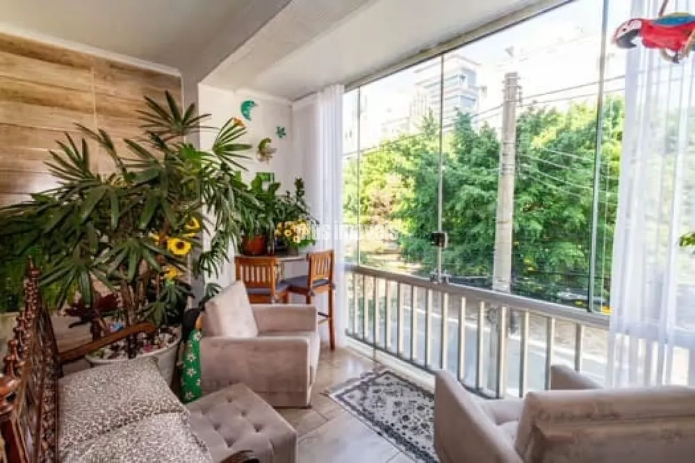 Apartamento, 4 quartos, 225 m² - Foto 1