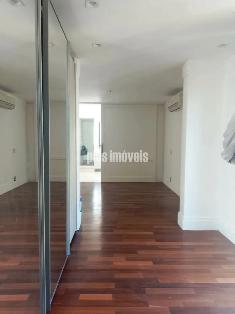 Apartamento, 4 quartos, 270 m² - Foto 1