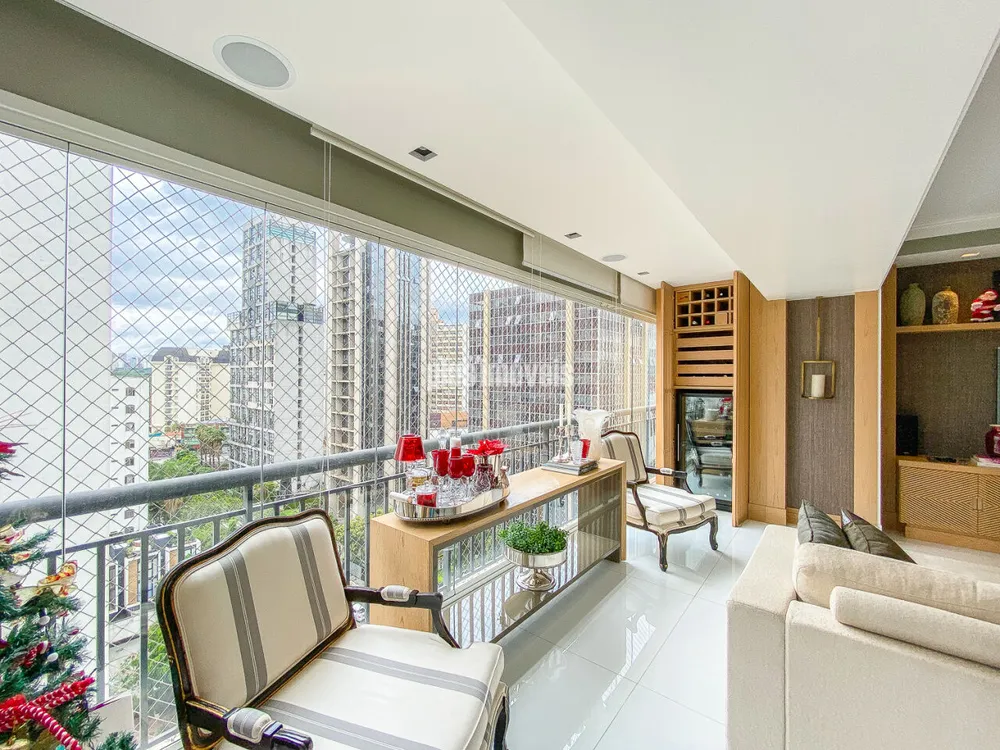 Apartamento, 3 quartos, 170 m² - Foto 2