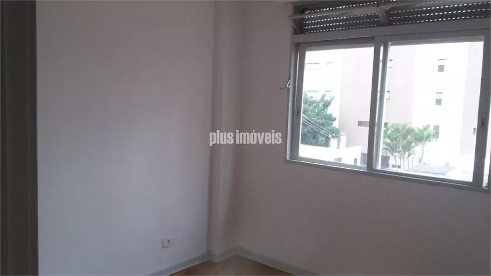 Apartamento à venda com 2 quartos, 68m² - Foto 4