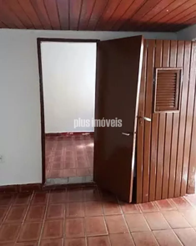 Casa à venda com 3 quartos, 200m² - Foto 4