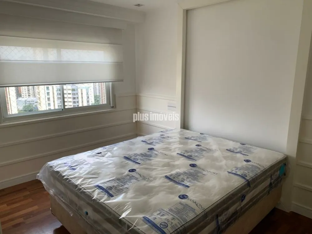 Apartamento, 3 quartos, 237 m² - Foto 1