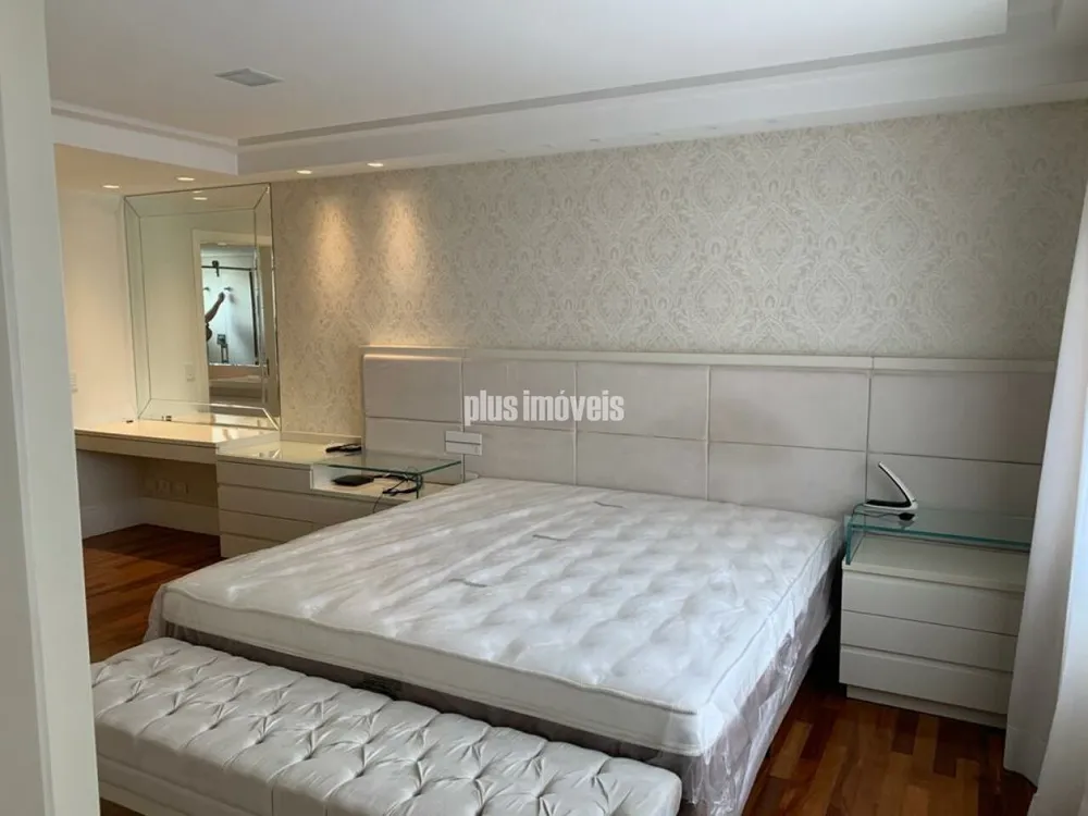Apartamento, 3 quartos, 237 m² - Foto 2