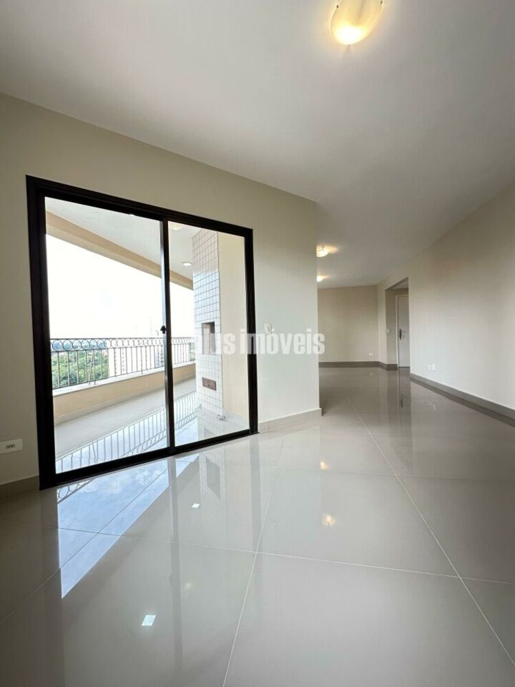 Apartamento à venda com 4 quartos, 150m² - Foto 5
