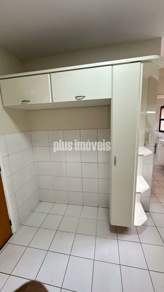 Apartamento à venda com 4 quartos, 150m² - Foto 14