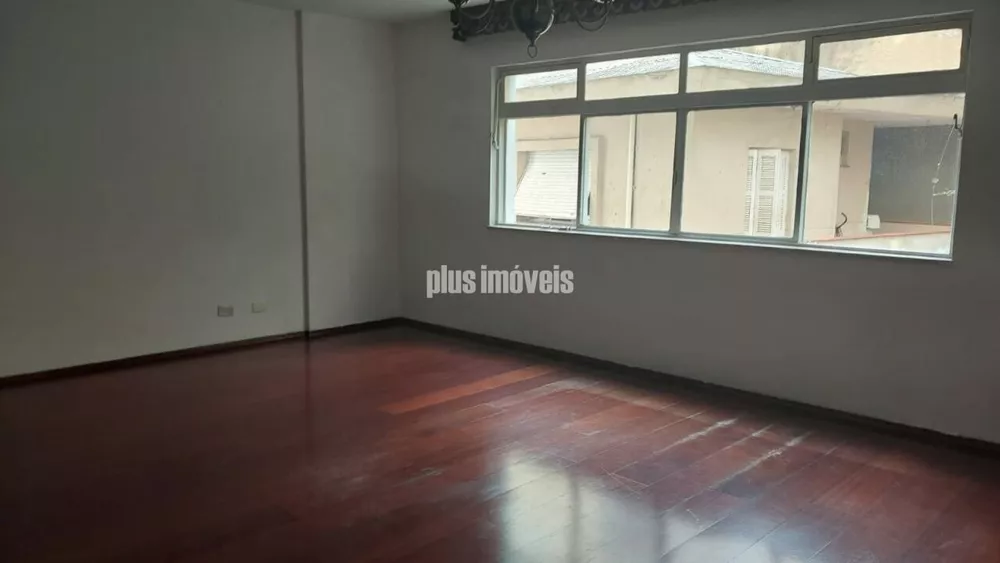 Apartamento à venda com 3 quartos, 231m² - Foto 4