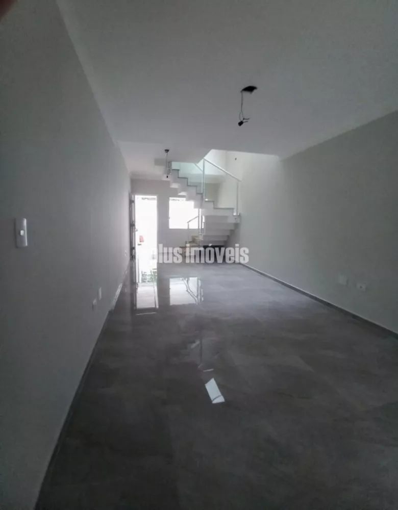 Casa à venda com 3 quartos, 110m² - Foto 3