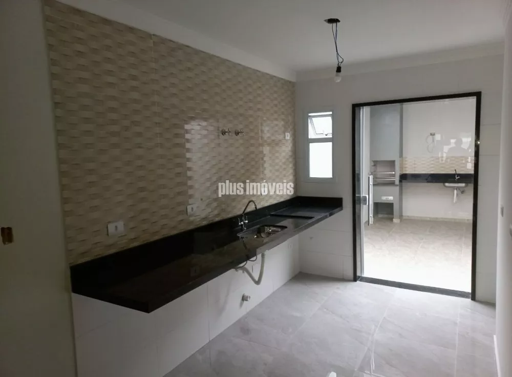 Casa à venda com 3 quartos, 110m² - Foto 1