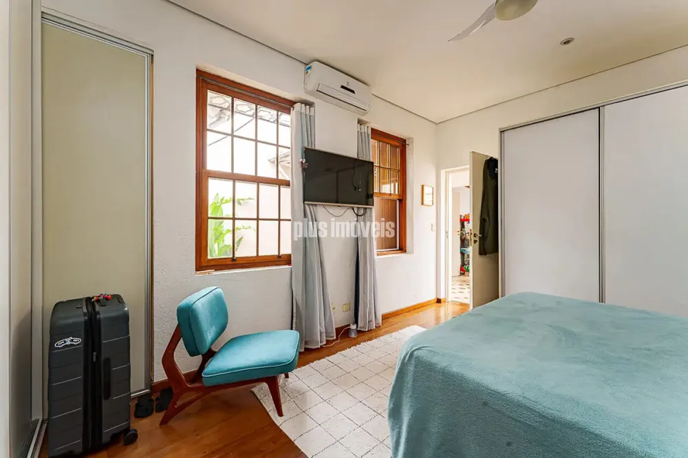 Casa, 3 quartos, 230 m² - Foto 2
