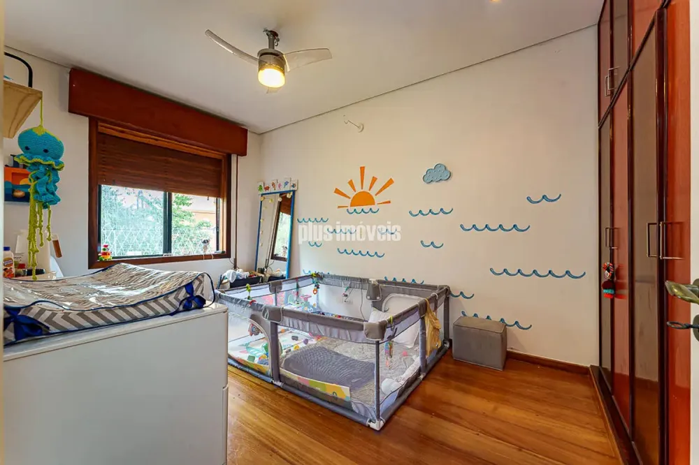 Casa, 3 quartos, 230 m² - Foto 1