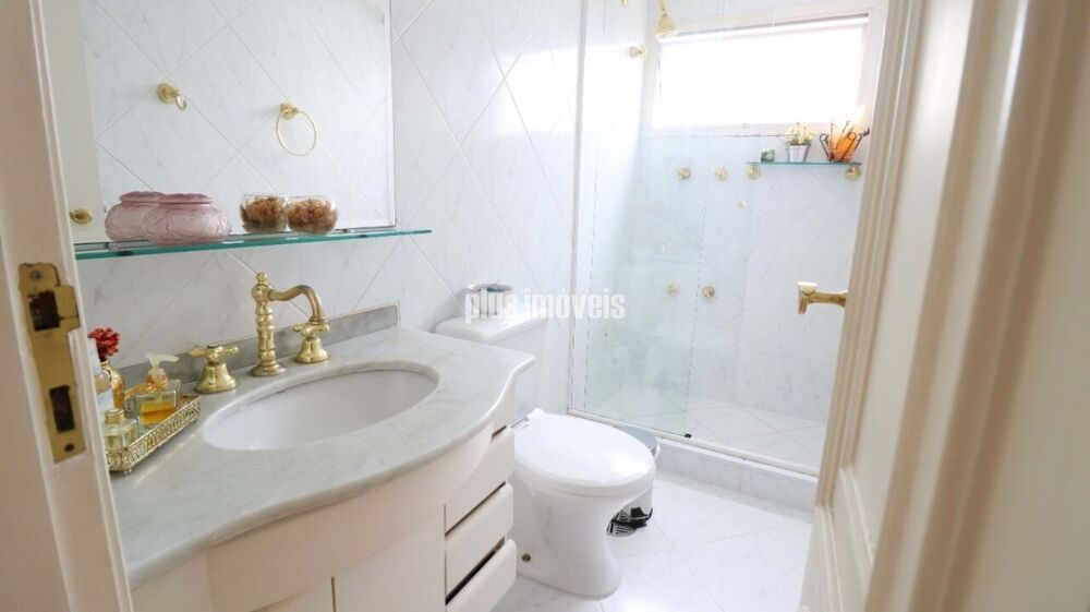 Apartamento, 3 quartos, 209 m² - Foto 1