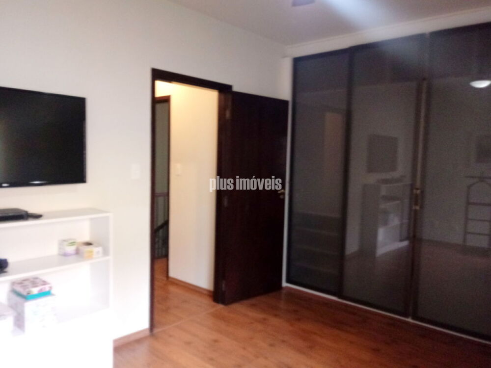 Casa, 4 quartos, 286 m² - Foto 31