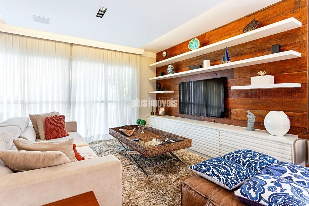 Apartamento, 3 quartos, 254 m² - Foto 1