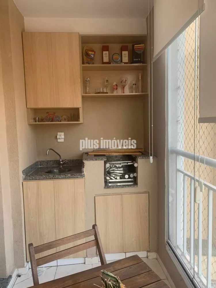 Apartamento à venda com 2 quartos, 78m² - Foto 2