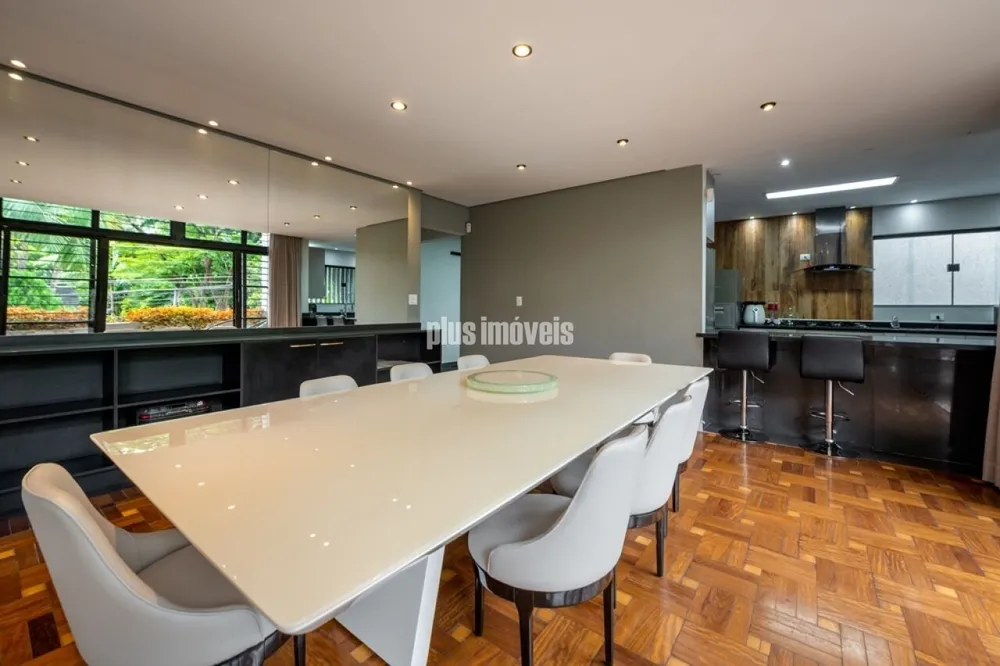 Casa, 5 quartos, 340 m² - Foto 1