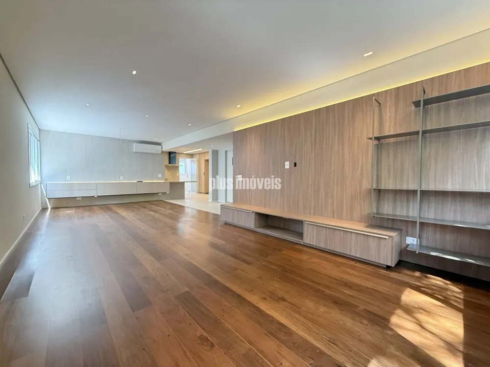 Apartamento, 3 quartos, 144 m² - Foto 1
