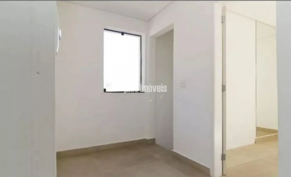 Casa, 3 quartos, 280 m² - Foto 1