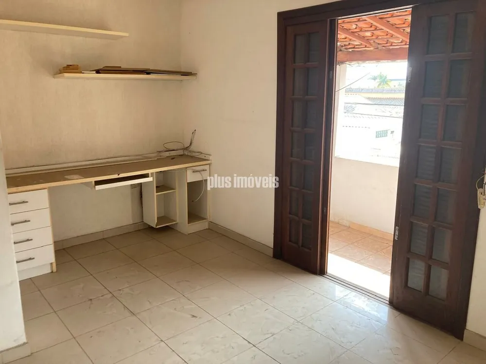 Casa, 3 quartos, 200 m² - Foto 9