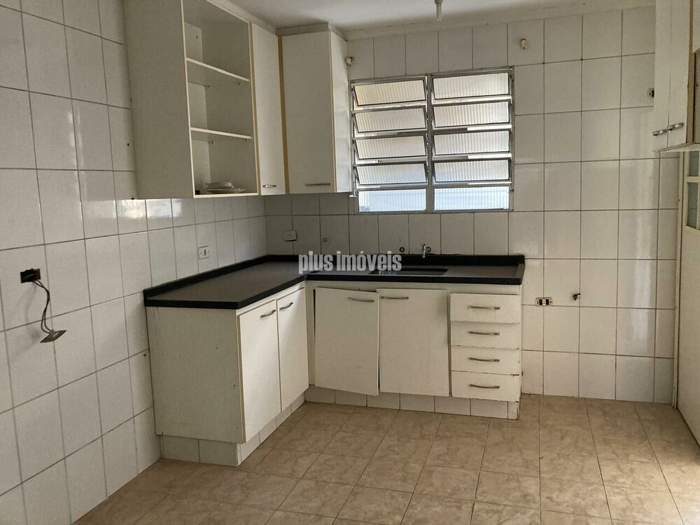 Casa, 3 quartos, 200 m² - Foto 1