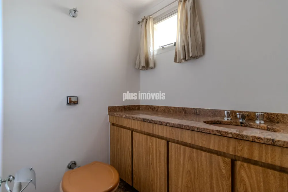 Apartamento, 3 quartos, 241 m² - Foto 1