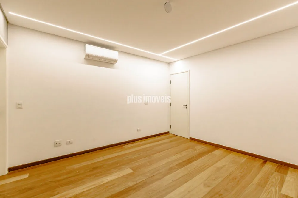 Apartamento, 3 quartos, 234 m² - Foto 2