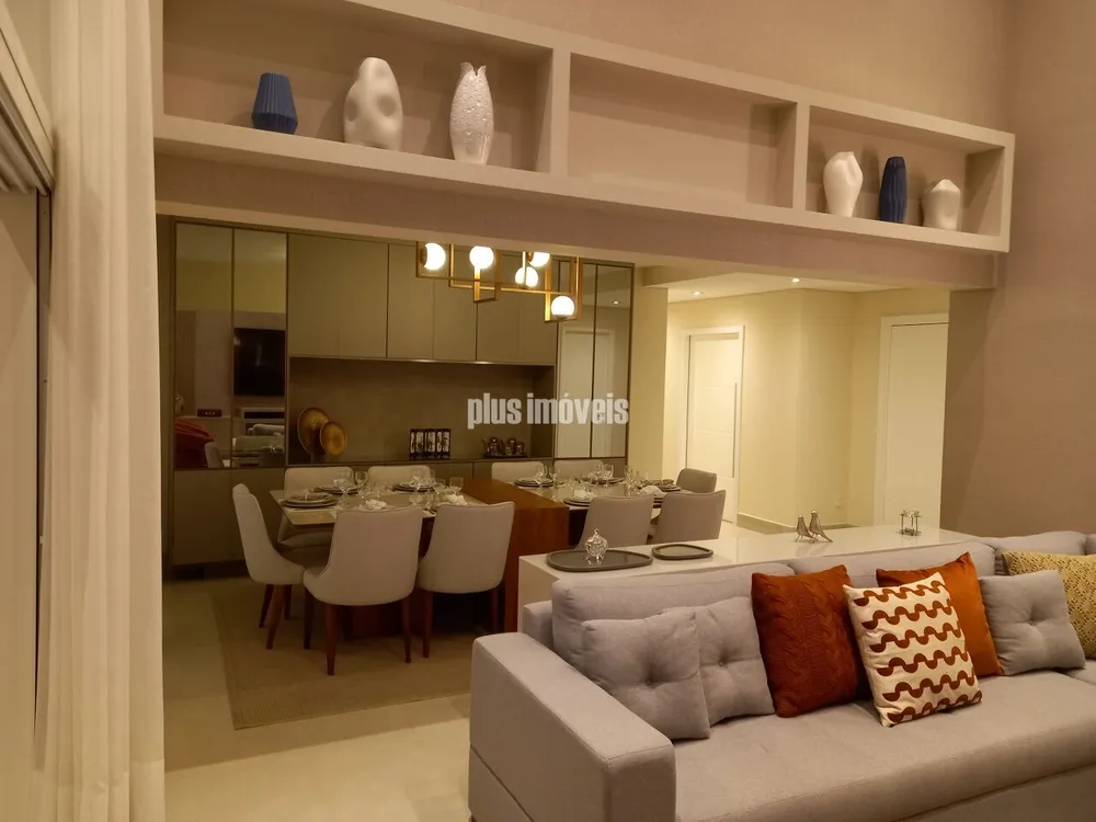 Apartamento, 4 quartos, 238 m² - Foto 1