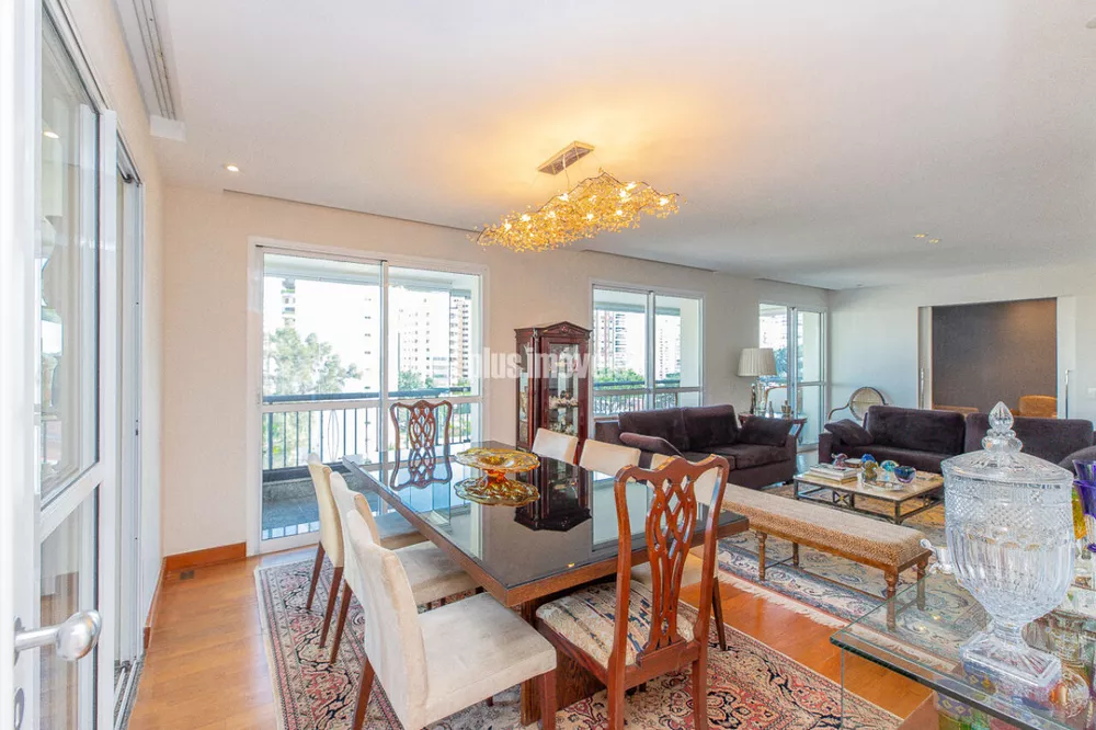 Apartamento, 3 quartos, 252 m² - Foto 11