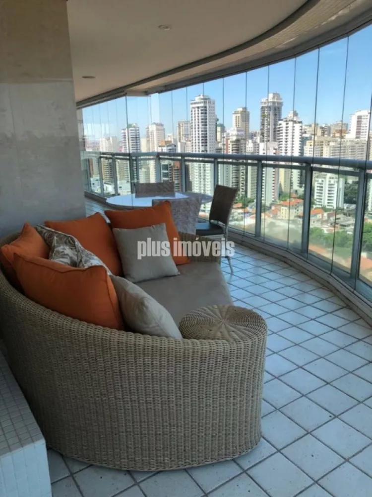 Apartamento à venda com 4 quartos, 600m² - Foto 1